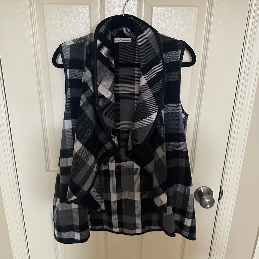 NWOT Plaid Draping Vest
